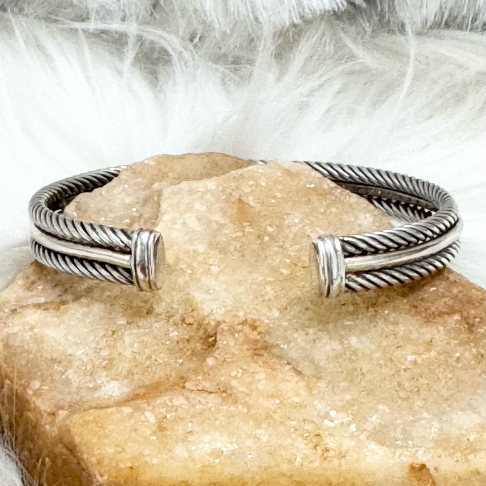 David Yurman .925 14K Gold Double Cable Diamond Cuff Bracelet $2,250 - Picture 4 of 9